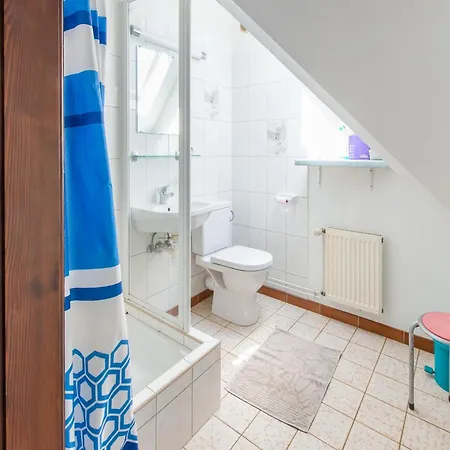 Hébergement de vacances Holiday Home In Ruederbach Near Lake, Cleaning Included *