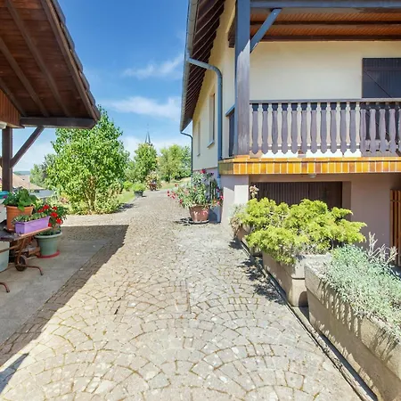 Holiday Home In Ruederbach Near Lake, Cleaning Included Dom wakacyjny Ruederbach
